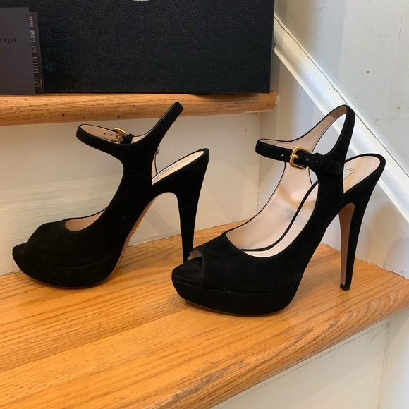 NIB Prada Black Suede Peep Toe Pumps - Picture 5 of 8